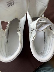 Reebok Classic White High Top Sneakers Hook & Loop Straps Youth US 3.5 EU 34.5