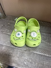 Crocs Monsters Inc Mike Wazowski Clog Kids Youth Sz J2 Disney Pixar