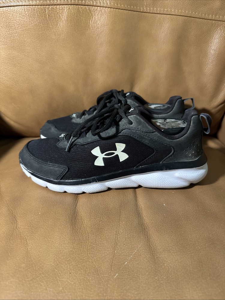 Size 6 (GS) – Under Armour Assert 9 Low Black White
