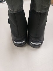 NIB Columbia Youth Powderbug Plus II Snow Winter Boots Black Gray Size 1 Big Kid