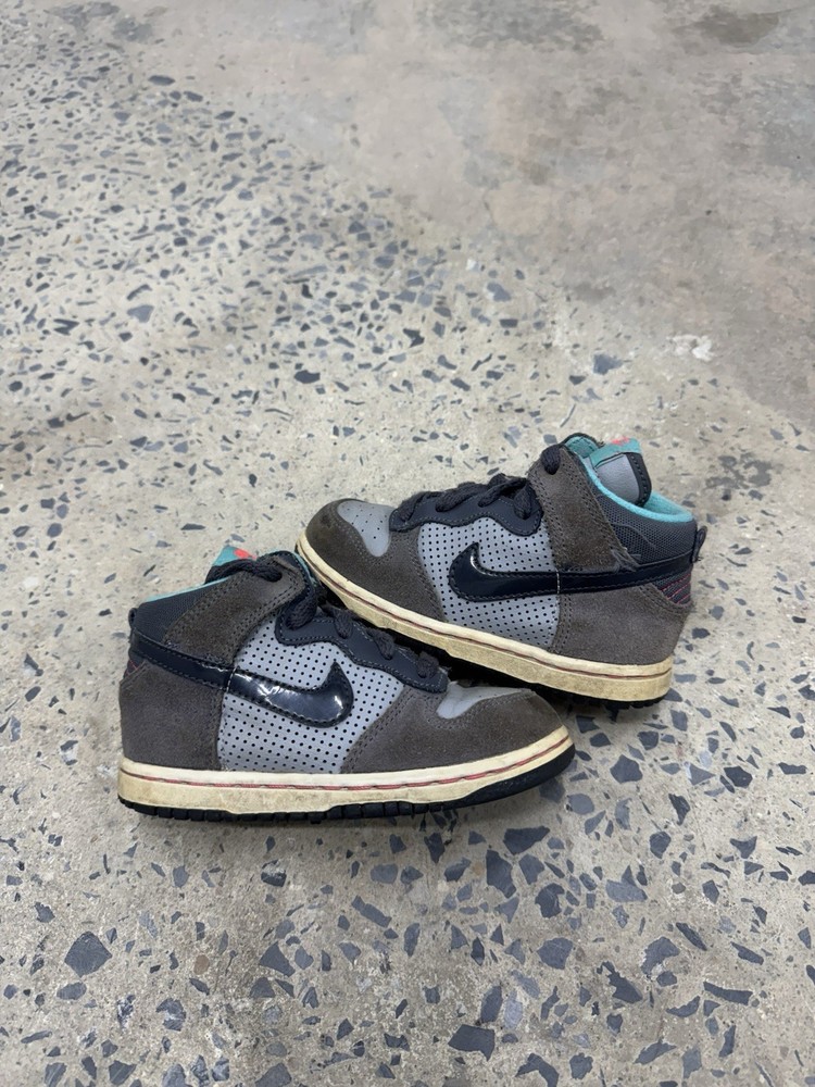 Nike Dunk High Wolf Grey Calypso Sneakers 2012 Kids Shoes 9C Toddler Rare Worn