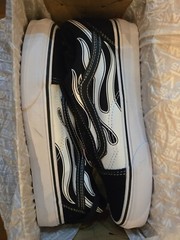 Vans Old Skool Flame Black/White Size 5 US