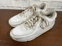 Nike Air Max 90 White Athletic Sneaker Shoes – CD6864-100 Kid’s US Size 6.5Y