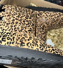 BRAND NEW UGG BAILEY BOW BROWN LEOPARD PRINT BIG KIDS SIZE 5 = 7 Women’s RARE
