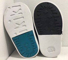 Ikiki Skull & Crossbones Squeaky Toddler Shoes Size 3 Black/White M01171 EUC