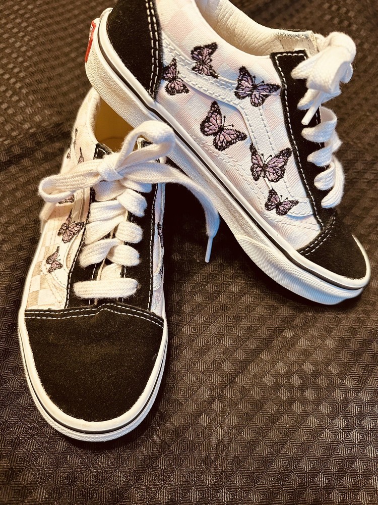Vans Old Skool Checkerboard Skate Shoe Little Kid With Butterflies Size 2