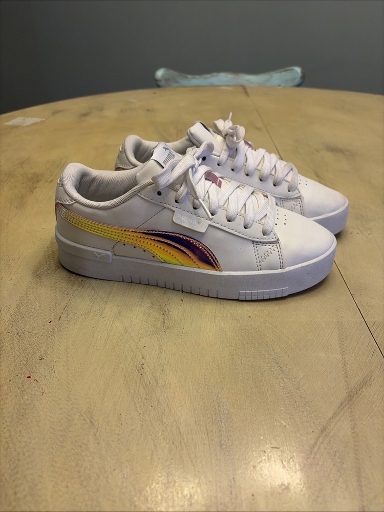 Puma Youth Sneaker Cali Star Iris Holographic Stripe Size 5.5 Youth Big Girls