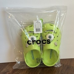 Crocs Monsters Inc Mike Wazowski Clogs Youth Big Kids Size J3 Disney Pixar NEW