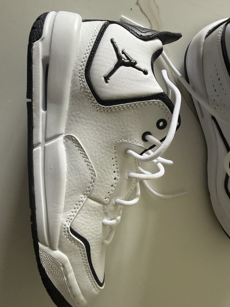 Air Jordan Courtside 23