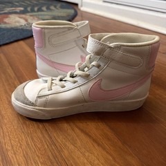 Nike Blazer Mid 77 White Pink Mint Green DA4087-106 High Top Shoes Kids Size 3Y