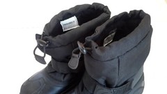Target Thermolite Kids Size 2 Waterproof Winter Snow Boots Black EUC