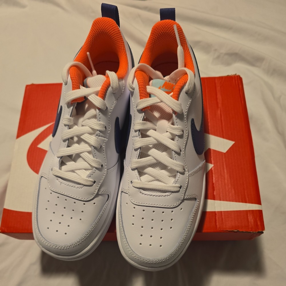 Nike Court Borough Low 2 (GS) White/DK Purple/Dust-Copa Youth’s BQ5448 112 5.5Y