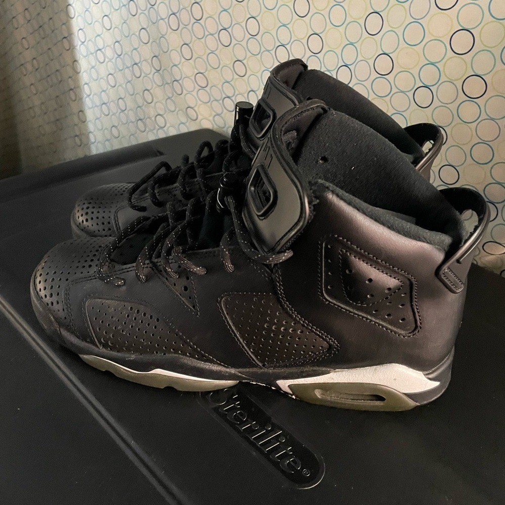 jordan black cat 6s