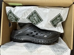 kids Black Muckster Clogs