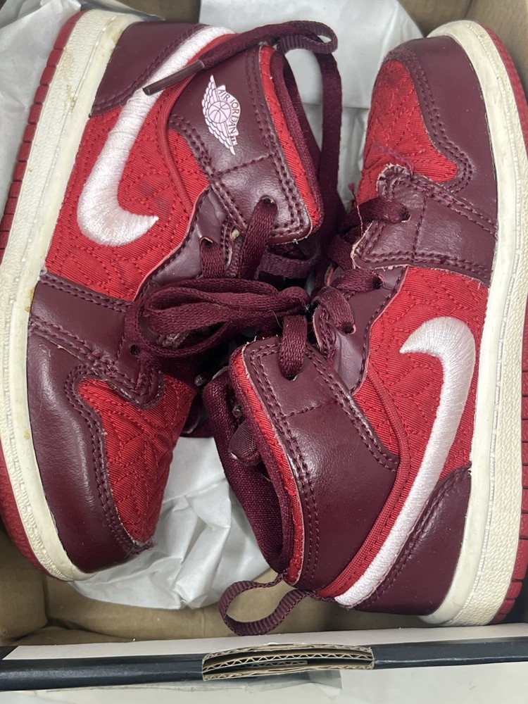 Jordan 1 Mid SE Size 9C TD White Gym red pink Foam Used