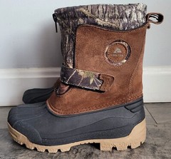 WINTER / SNOW BOOTS KIDS OZARK TRAIL SIZE 1 ZIPPER AND STRAP
