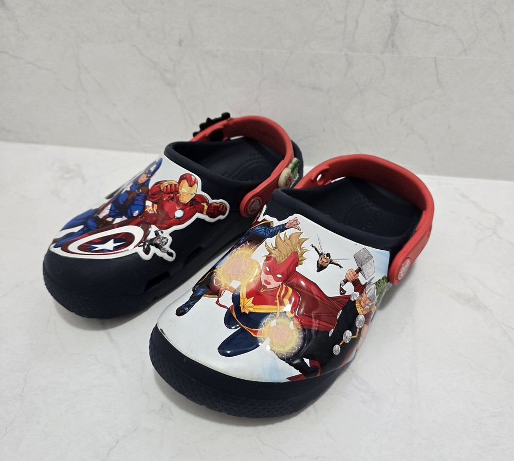 Crocs Fun Lab Marvel Avengers Patch Clog Kids Sz C13 Outdoor Superhero