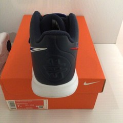 Nike Kyrie Flytrap III (GS) Size 7y Obsidian/Deep Royal Blue