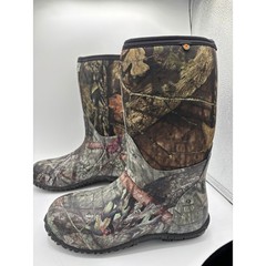 Bogs Classic High Mossy Oak Insulated Camo Boots Kids Size 6 Waterproof Winter