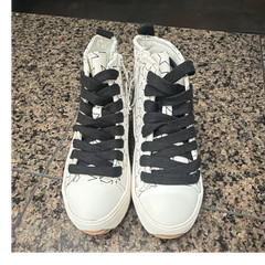 Art Class High Top Sneakers Kids Size 13 White Black Star Platform Shoes Punk