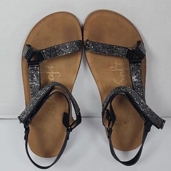 Link Soft Black And Silver Big Kid Strappy Sandals Size 3