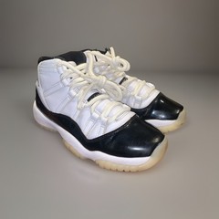 NIKE AIR JORDAN 11 RETRO SHOES YOUTH SIZE 4.5 WHITE BLACK GRATITUDE 378038-170