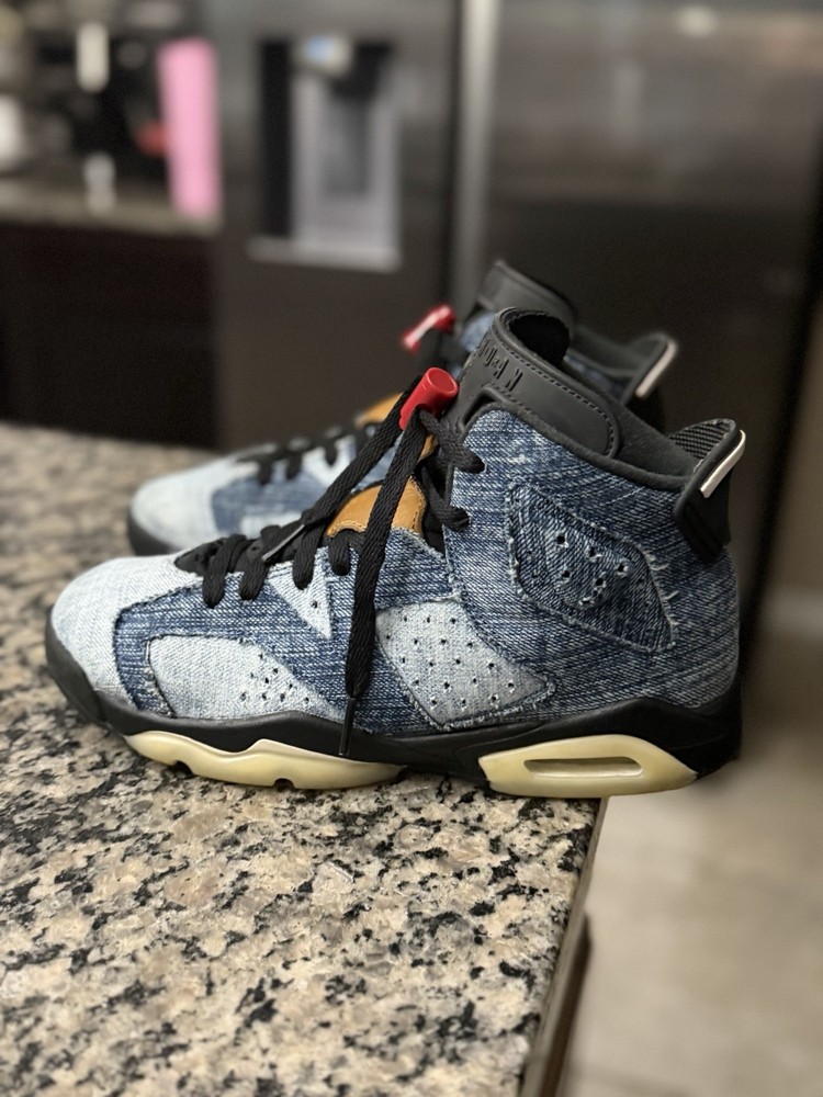 Air Jordan 6 Retro „Washed Denim“. Size 6y