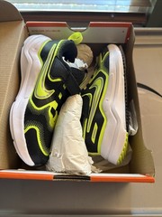 Nike Cosmic Runner PSV Slip On Kids Shoes Black Volt Grey Sz 12c HM4400-005 New