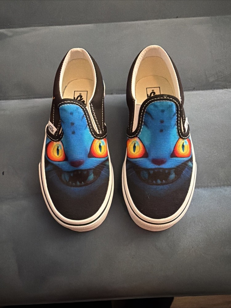 KPop Demon Hunters × Vans Kids Classic Slip-On Shoe VNOO0EECBMA NWB