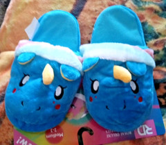 Kids Unicorn Slippers Size 2/3