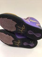 Nike Kyrie Infinity GS Amethyst Wave Youth Basketball Sneaker DD0334-500 6.5Y