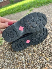 Muck Boot Company Kids‘ Element boots in black and pink