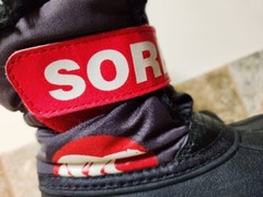 Sorel | Snow Commander Kids Snow Boots Red & Black Size 8 | CUTE! 💫💖