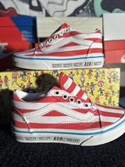 VANS Old Skool – White/red Striped – Size 12c – “where’s Waldo”