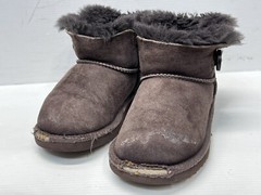 UGG Australia Brown Suede Mini Bailey Button Boots Toddlers 11