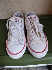 Converse Chuck Taylor All Star Youth Sz 12 White Unisex Basketball Shoes Canvas