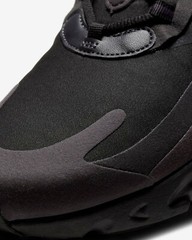 Nike Air Max 270 React GS Triple Black Youth/Women’s Size 6Y = Women’s 7.5 NEW