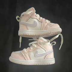 Jordan 1 Mid toddler 5C Pink Wash/ Violet Frost Leather Sneakers FD8782-601
