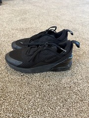 Nike Air Max 270 Triple Black PS Unisex Shoe Size 2Y, back to school