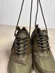 Heelys Skate FORCE Army Green Youth Roller Wheel Shoes Sz Y3 HE100349