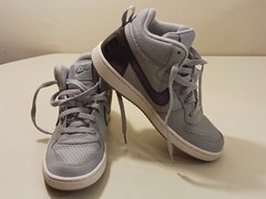 Nike Court Borough Mid GS Size 5.5Y / 7 Woman’s 845107-002 Grey Purple Rare 2017