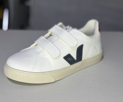 Veja Recife Chromefree Leather White Navy &Red/Kids Size 4/Women’s 5-5 1/2/ #98