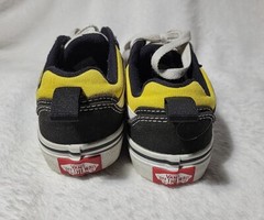 VANS Filmore Color Rally Block Black/White Size 2 Youth Yellow/Red/Blue Accents