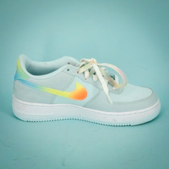 Nike Air Force 1 Size 6 Y Blue Gradient Grade School Lace Up Low Top Sneakers