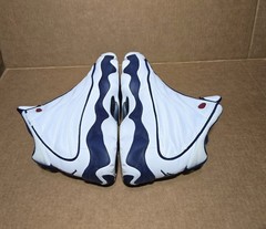 Nike Air Jordan Pro Strong – Size 5.5 Youth’s White NAVY Sneakers DC7911-100