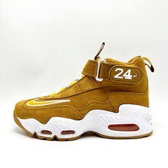 *NEW* Youth Boy Nike Air Griffey Max 1 GS J Wheat/Pollen-White (DO6685 700)
