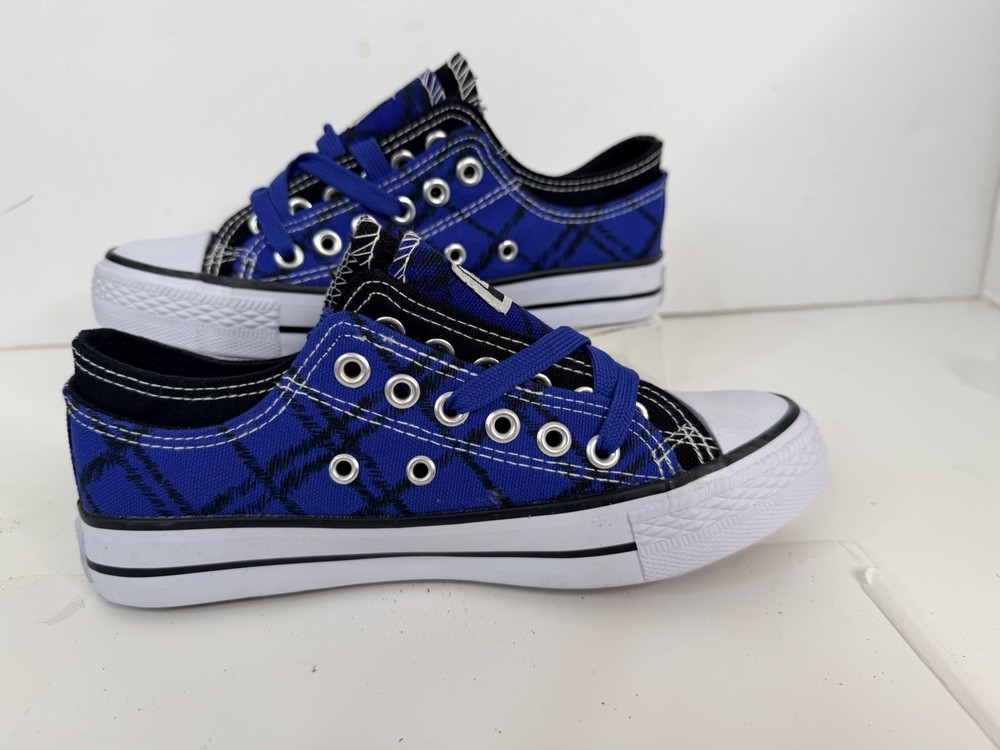 Collection’O Kids Plaid Canvas Sneakers Blue Black Lace Up Size 5 NWT