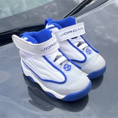 Jordan DC7910-104 Kids Athletic Sneakers White Blue Size 7C Synthetic Mesh