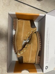 Juniors Timberland Premium 6″ WP Boot – Wheat Nubuck, Size-7 M US [TB 012909 713