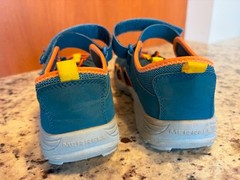 Merrell Hydro Trekker Sandals Blue, Style MK268153, Youth size 4M/EUR 36